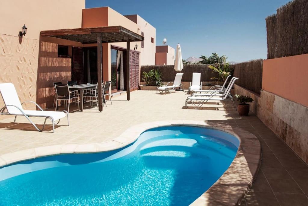 Casa Acebuche * La Oliva